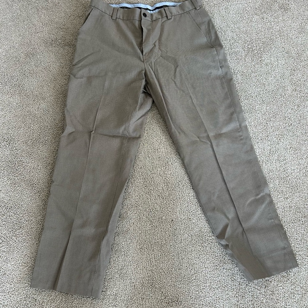 Brooks Brothers Tan Chinos Classic Style